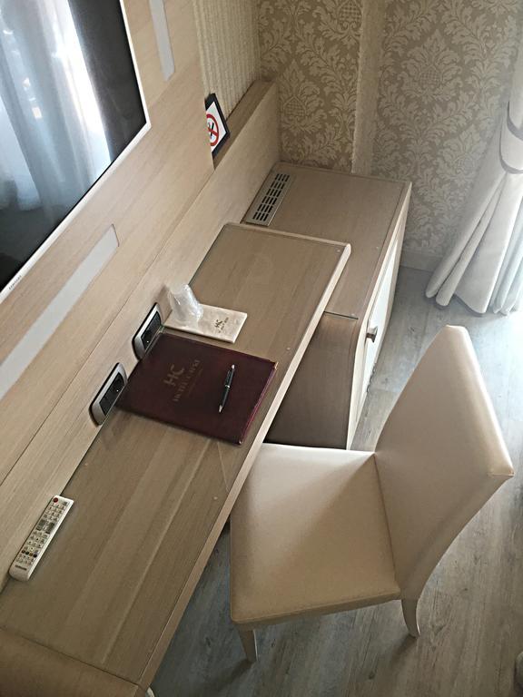 Hotel Capri Bardolino 3S エクステリア 写真